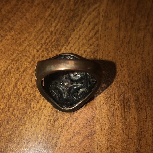 Pretty Costume Rhinestone Ring - Picture 7 of 16